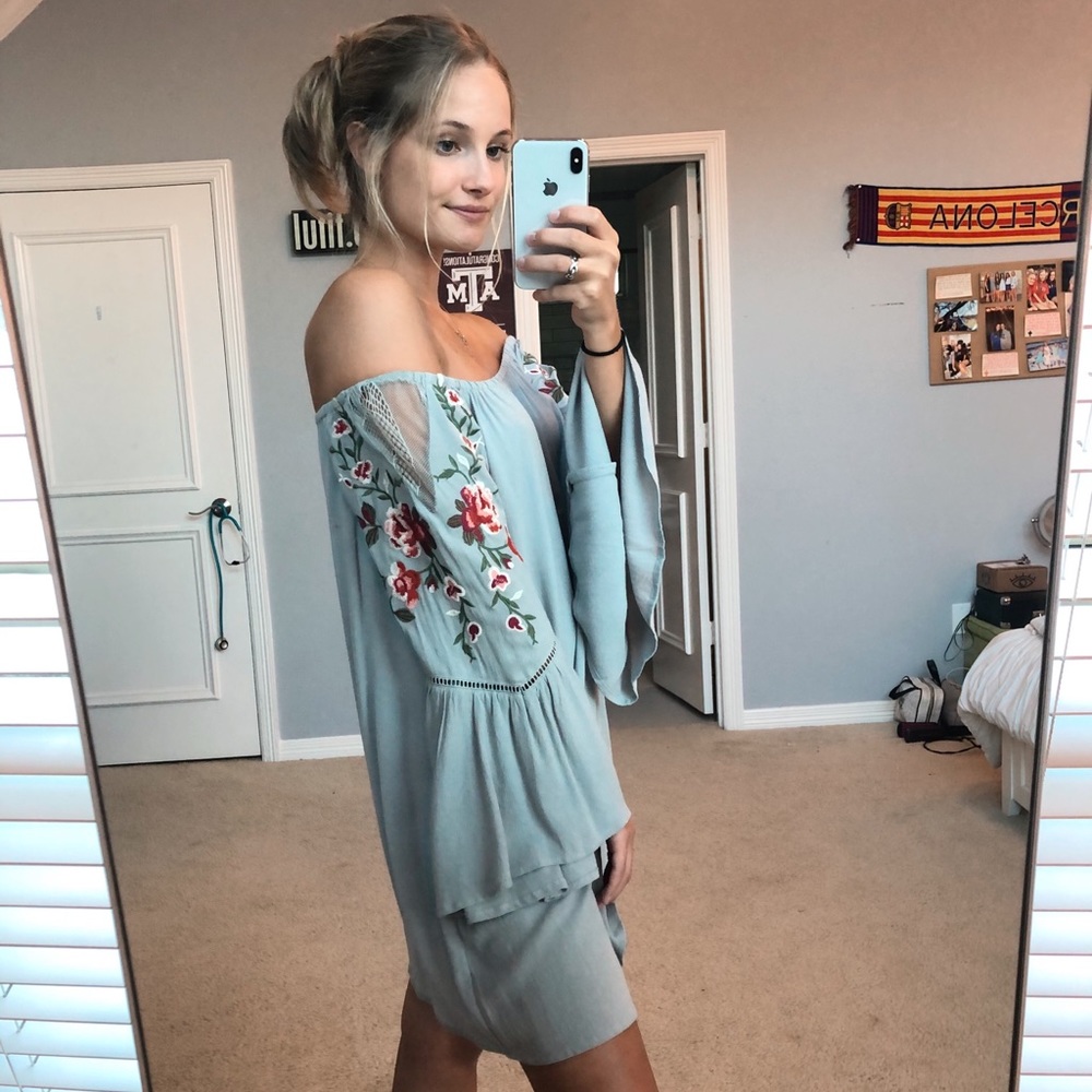 Umgee off the shoulder long sleeve dress